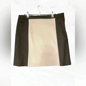 Sandro Studio Black and white stylish Aline classic  colour block mini skirt 14